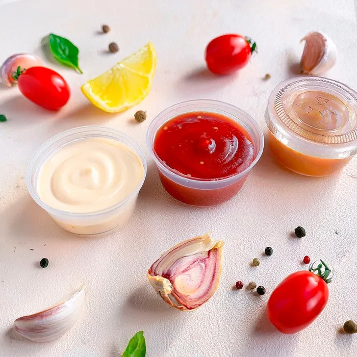 Salsera da 25 ml in plastica trasparente con coperchio - 100 unità - 2
