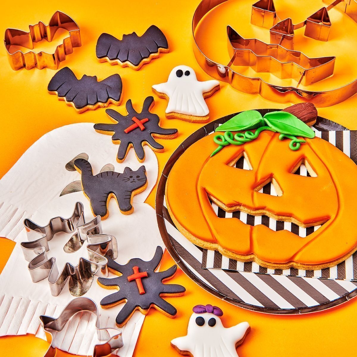 Tagliabiscotti a forma di ragno da 7,5 cm - Wilton - 3