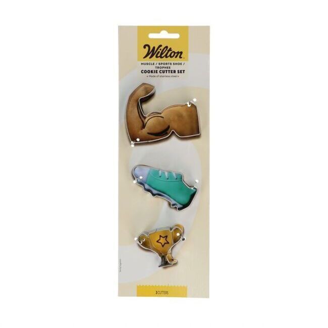 Tagliapasta in forma di muscolo, scarpa sportiva e trofeo - Wilton - 3 pezzi