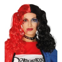 Parrucca nera e rossa con codini