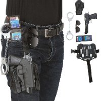 Fondina da poliziotto con pistola, occhiali, distintivo e manette