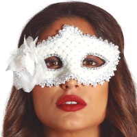 Maschera bianca con paillettes e fiori