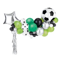 Corona di palloncini da calcio - PartyDeco - 53 pz.