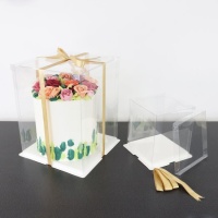Scatola torta trasparente con fiocco da 30 x 30 x 38 cm - PME