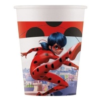 Bicchieri compostabili Ladybug in azione da 200 ml - 8 unità