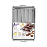 Vassoio da forno con griglia per cuocere e glassare - Wilton