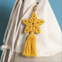 Kit per macramé - Portachiavi a stella - Artemio - 2 pezzi