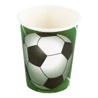 Bicchieri con pallone da calcio sull'erba - 8 pezzi