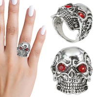Anello con teschio e occhi