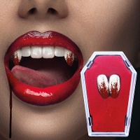 Zanne di vampiro insanguinate