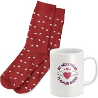 Set regalo di tazza e calzini per San Valentino