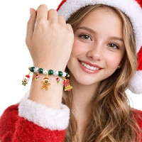 Bracciale con charm natalizi