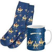 Set regalo natalizio blu con tazza e calzini dei Re Magi